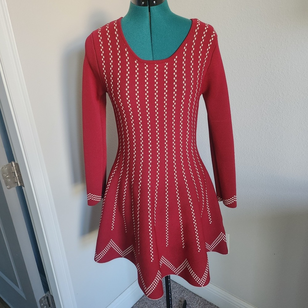 Gianni Bini Womens Fit and Flare Sweater Dress Sz Large Maroon White Accents
